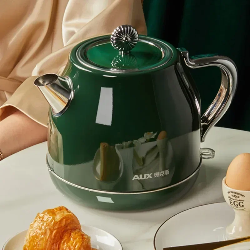 Bollitore Elettrico Retrò di A - Kitchen Appliances Green recensione e prezzo